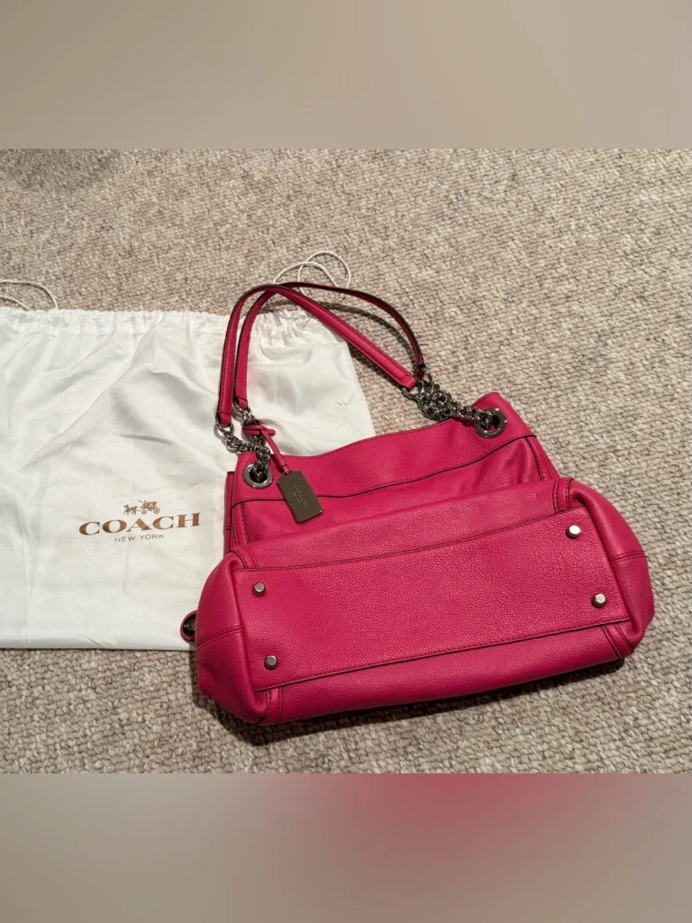Coach hot Pink Pebbled Leather Shoulder Bag Never Used Includes dust bag